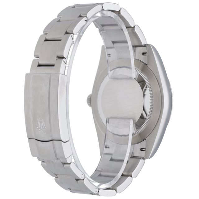 Rolex Oyster Perpetual 124300 Image 4